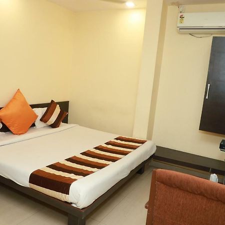 Hotel Suryodaya Ujjain Dış mekan fotoğraf